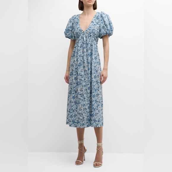 The Great
The Gallery Dress size (3) which is a Large sold out. - Picture 1 of 13
